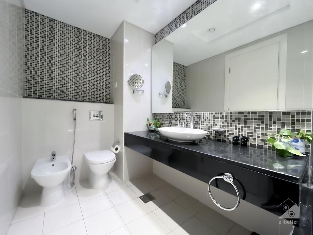 Stunning With Balcony & Incredible Views Apartment Dubai
