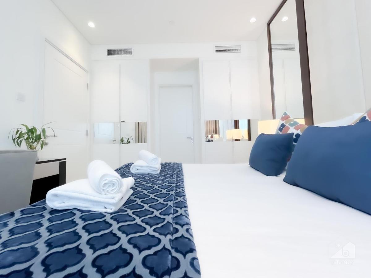 Stunning With Balcony & Incredible Views Apartment *
