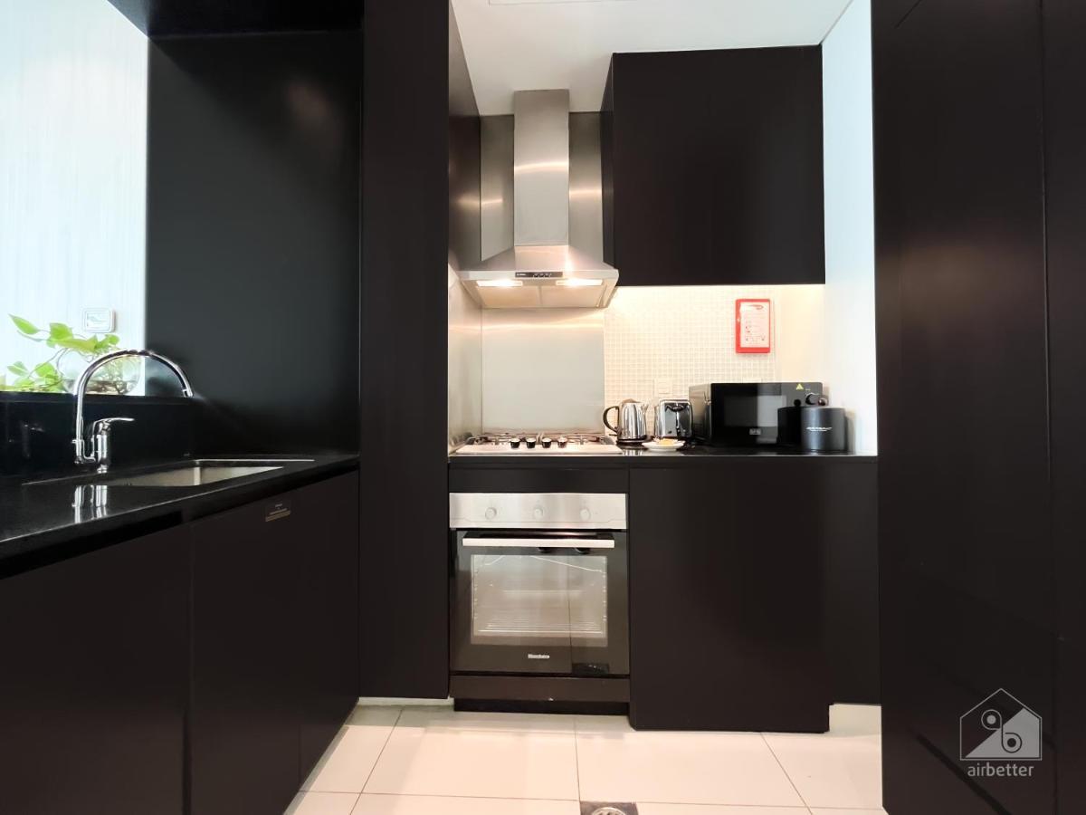 Stunning With Balcony & Incredible Views Apartment